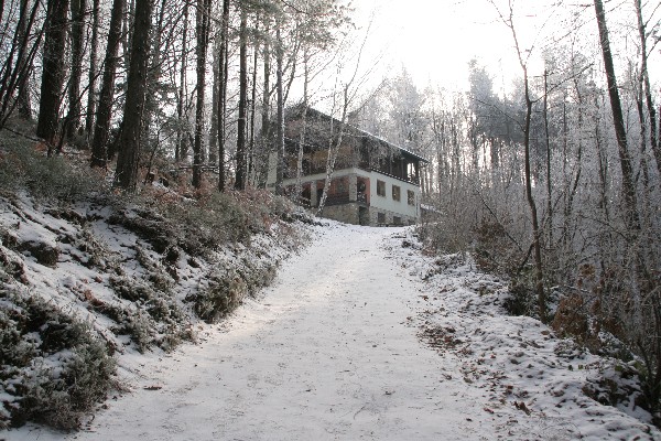 Planinski dom na Resevni